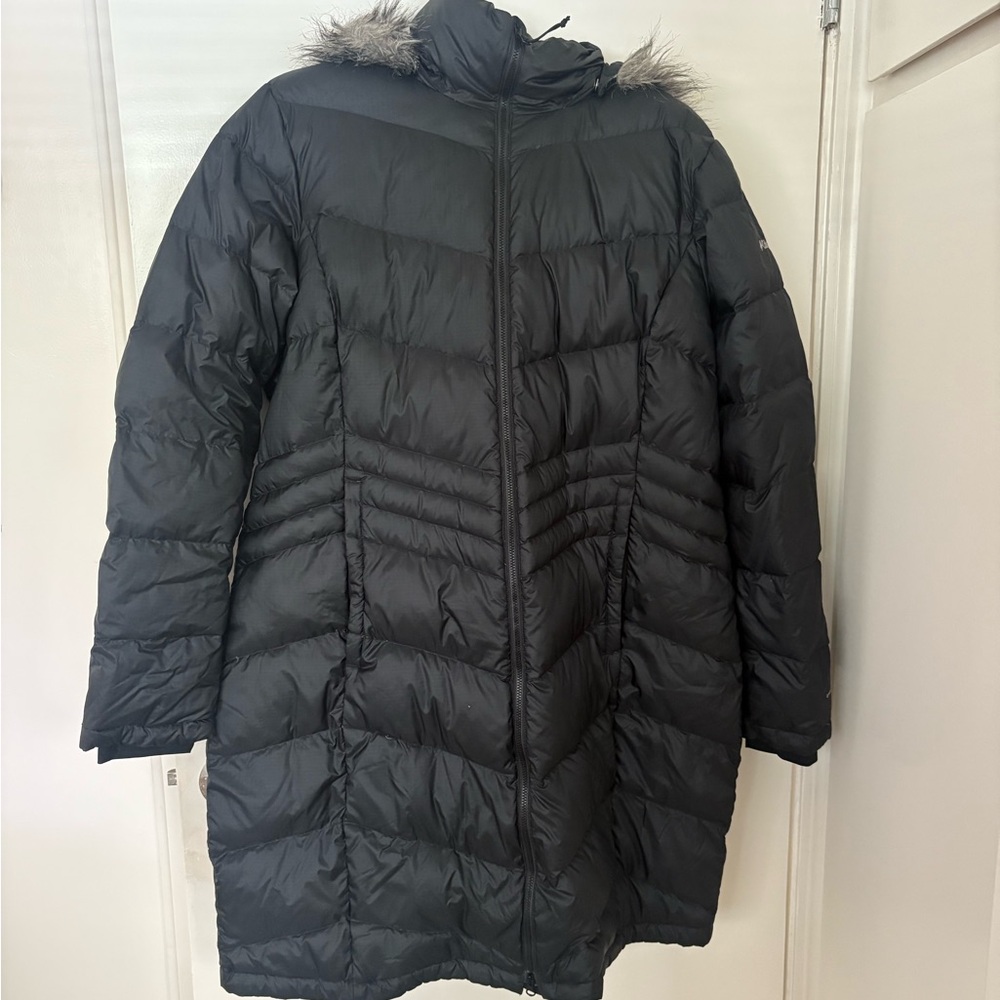 Columbia Women's Black Puffer Jacket with Fur Trim